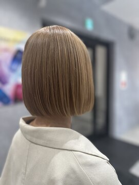 トゥルース 千葉店(TRUTH) 切りっぱなしハイトーンボブ