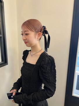 トータルビューティ ジェム バイ ヘアタイム(TOTAL BEAUTY gem by HAIR TIME) ツインお団子アレンジ カチモリヘア