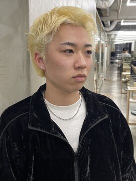 スー 渋谷(suu) メンズカットメンズショートスパイキーショートブリーチ