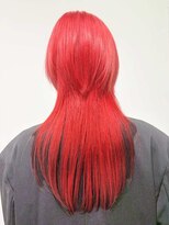 ルネラトーキョー(RUNERA TOKYO)&nbsp;ロングウルフカットレッドカラー暖色系カラー