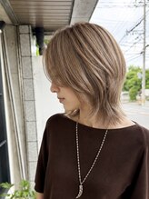CHOUETTEで1番人気の【白髪ぼかしハイライト☆】