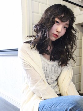 ラリカ(La Rica) 黒髪ロング