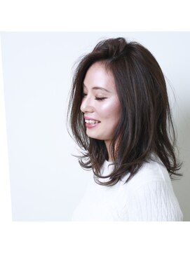 ロイ ヘアー(ROY hair) 大人女性ゆるふわスタイル【学園前/菖蒲池】