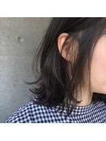 アピッシュ ギンザ(apish ginza)&nbsp;tomoヘア＊ワンメイクで叶う似合わせ透けカラー　耳掛グレージュ