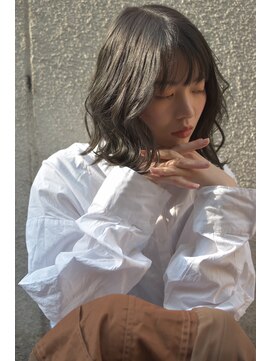 バロンフェム(baLon.fem) 【yu-ma】　大人レイヤーボブ　S/S 20