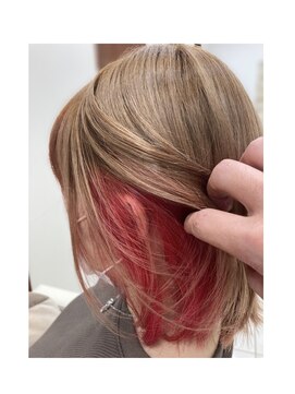 ハロースタイリスト 荒井東店(hello stylist) ベージュ×インナーカラー