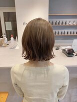 フランチェスカドット(francesca.)&nbsp;ミルクティーベージュ×切りっぱなしボブ【竹中慎治】梅田