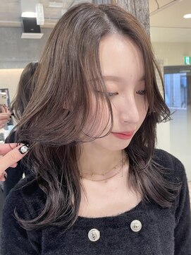 トルネード(TORNADO) 海外ヘア 外国人風 ヌーディーベージュ レイヤーカットM120