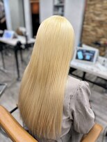 プライズ アイリス 池袋東口店(prize Iris)&nbsp;抜きっぱなしブリーチカラー/ブロンド/派手髪/ハイトーン/池袋