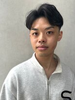 メンズサロン ブロック(Men's Salon bloc) センターパート　ツーブロック　ツイストスパイラルパーマ　束感