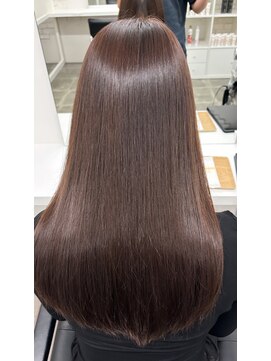 レーヴバイキートス(REVE by kiitos) 【髪質改善ストレート専門サロンREVE by kiitos】大阪市北区堂島