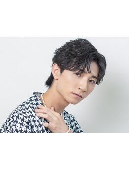 韓国風スタイルに憧れるメンズには絶対に！骨格や髪質を見極めて、再現性の高いスタイルを提案。