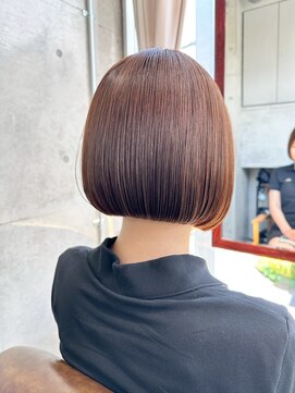 ムード(MOOD,) 暗めカラー/グランマッシュ[レイヤーカット/髪質改善/銀座]