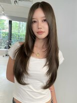 トイ(TOI)&nbsp;艶ロングハイレイヤーカット/透明感グレージュ