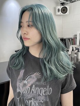 ココ 本八幡(KOKO) #黒髪#小顔#クラゲヘアー#オリーブグレー#ココアベージュ#美髪