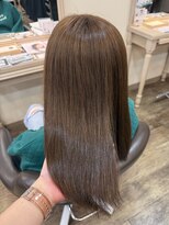 アルターリール(aL ter Rire)&nbsp;暗めカラー/デザインカラー/フェイスフレーミング/鎌取/杉田花乃