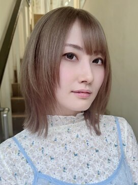 サンク 原宿 表参道(cinq) モカベージュヘーゼルベージュハッシュカットバタフライカット