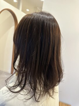 ハル 泉中央駅前店(hal) ミディアムレイヤー/オリーブブラウン