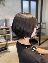 ニーイチイチ(211)&nbsp;ショートボブ/ショートヘア