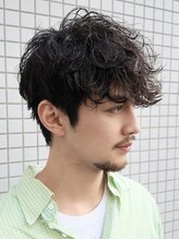 イントロバイフィーネ 渋谷(INTRO . by Fi-Ne)&nbsp;ルードグランジ2wayシャドウパーマ/渋谷