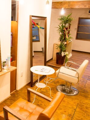 縮毛矯正のお得情報♪半年以内にMjuk Hairで縮毛矯正を受けた方は再来店で5000円OFF!!これは行くしかない!!