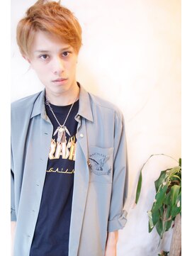 ブーケ(BOUQUET) フェザーマッシュ・ワイルドアップバング・サイドパートショート