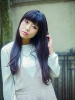 アマリス(Amaris) 黒髪ロング20代/30代/40代/庭瀬