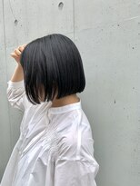 ココンプリュス アンド モナ(COCON+&MONA+)&nbsp;切りっぱなしボブ＊yuicut