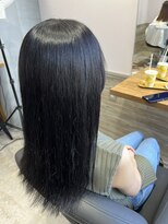 リーオオサカ(Lee Osaka) 透明感ブラック×東芽生