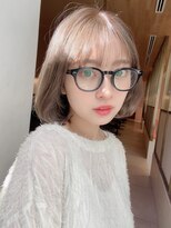 アフロートリノ(AFLOAT Leino)&nbsp;抜け感のある透明感カラーと似合わせボブ