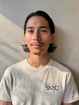 アンアミ キチジョウジ(Un ami Kichijoji) 【Un ami】大人な雰囲気のタイトミディアムスタイル☆衣川順也