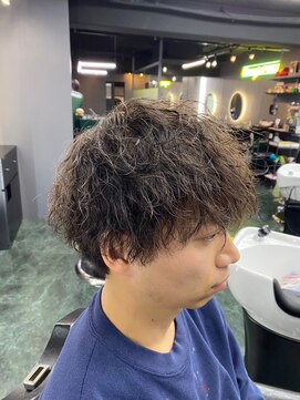 グリーディーフォックス 三軒茶屋(GreedyFOX) 波巻き/マッシュパーマ/ウルフ/ハイライト<理容室>三軒茶屋
