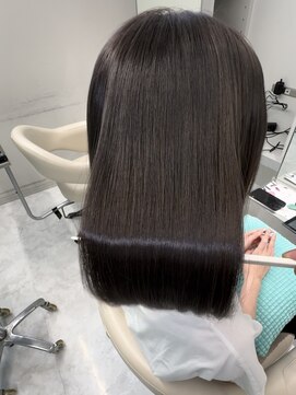 リーホリエ(Lee Horie) 地毛風/ナチュラル仕上がり/髪質改善ストレート