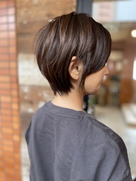 コモレビ(komorebi) 【嶋崎翔】ショートボブヘア