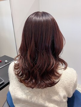 イルミ(iLUMi) iLUMi　×　外ハネスタイル