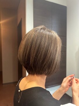 クロエ バイ ラヴィズム 燕三条店(CLOE by LUVISM) ハイライトカラー