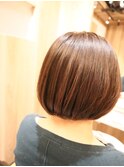 ツヤ感抜群内巻きボブ