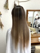 リングバイモアムー(Ring by Moremuu)&nbsp;イッシー　バレイヤージュ