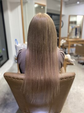 フツーロ 栄(FUTURO) プルエクステ