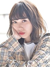 トレンドカラーも“似合う”からこそ輝く。私らしさを引き出すデザイン提案を。