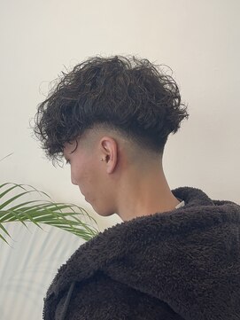 ラボヌールヘアーリアン 川越店(La Bonheur hair Lien) 【Lien 風呂田】スペインカール×スキンフェード