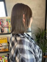 アングゥイー(ungu iE) 透明感カラー×外ハネボブ