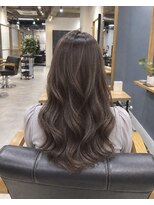 ティティ(titi)&nbsp;ロングパーマ