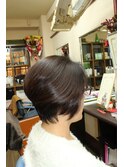 ダークブラウン丸みショート