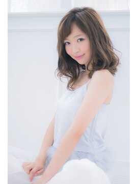 アリュール(Allure) セミロング