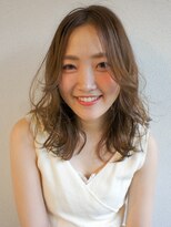 ヴェスパー(Vesper) ☆ひし形シルエットヴェールウェーブセミロング☆