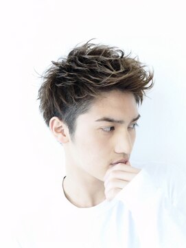 フィフス(fifth) 【fifth】スパイキーショート ツーブロックワイルドアップバング