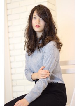 ハーツスタンダード(Hearts Standard) 【スレンダーカール3rd毛先パーマことりベージュ】の秘密♪