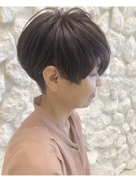 モアナ バイ ヘッドライト 沖縄南風原店(Moana by HEADLIGHT) アシメショート#小顔#イメチェン#大人かわいい