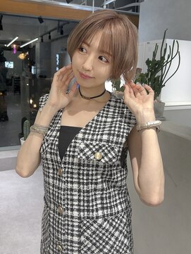ファイブバイジエクト 堀江(FIVE by The Ect) 大人可愛いショート×似合わせカット×ミルクティーベージュ☆